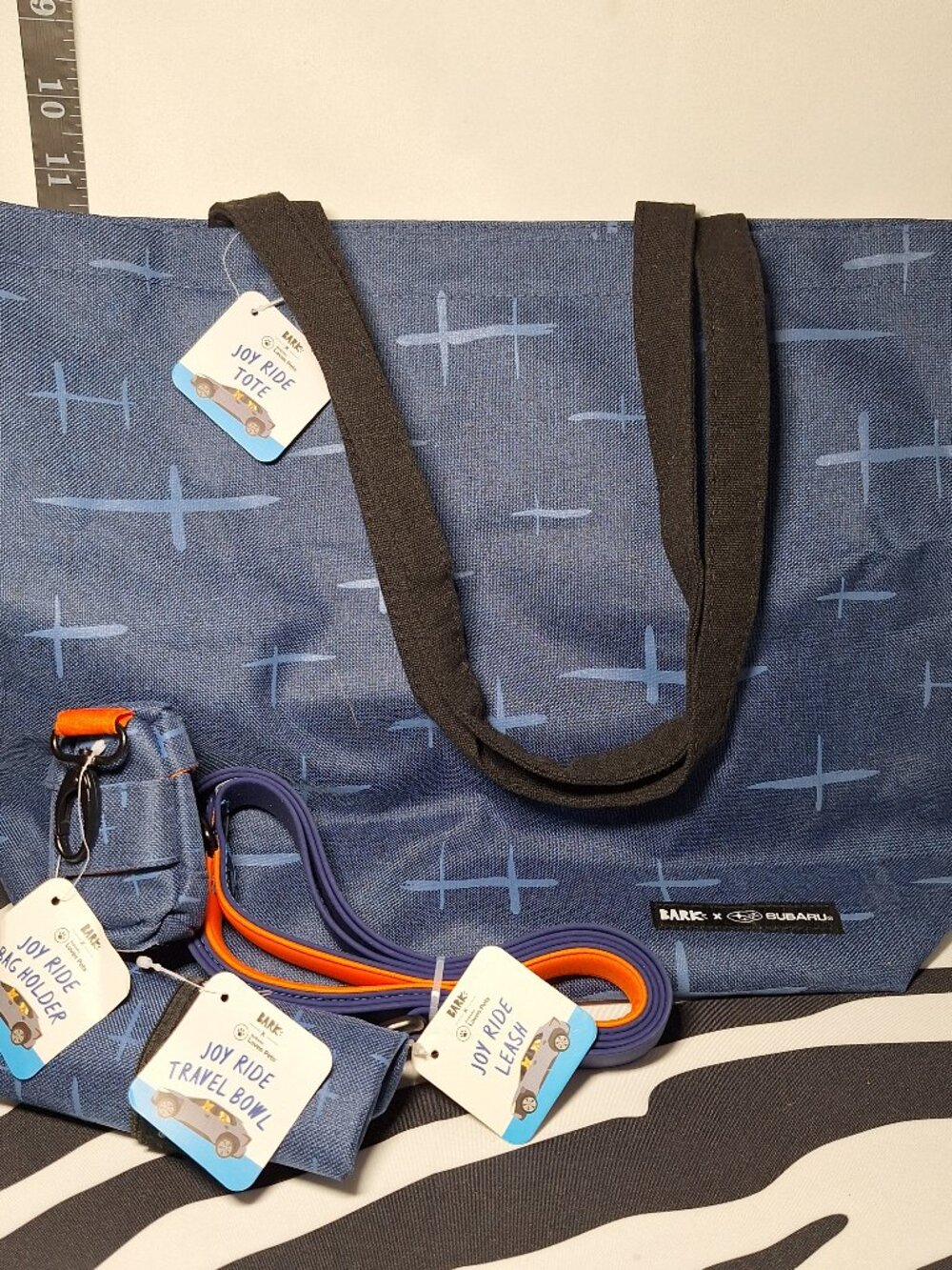 NWT Bark Tote with Leash, Travel Bowl, Bag Holder